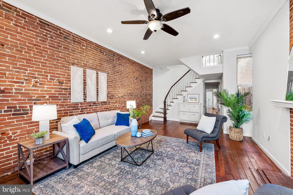 1308 William St