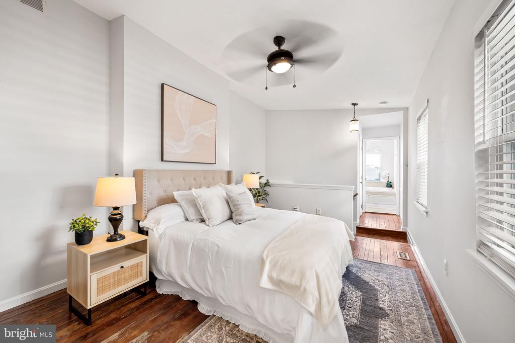1308 William St