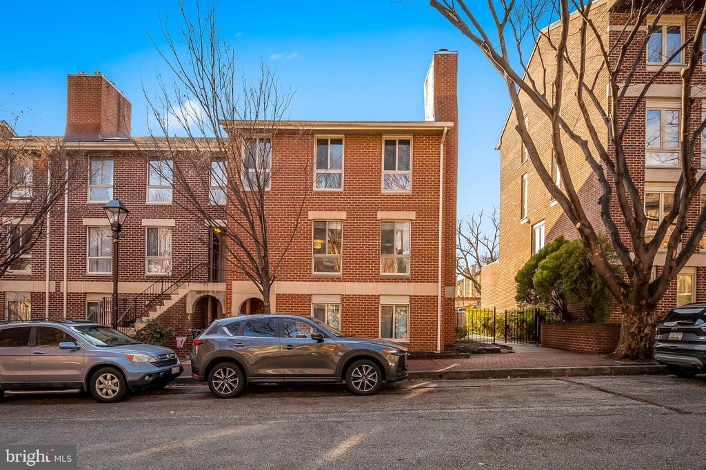 9-A W Lee St #R 56