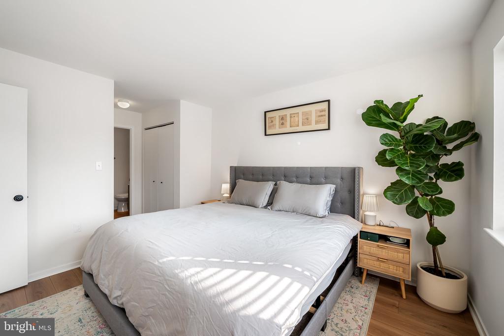 9-A W Lee St #R 56