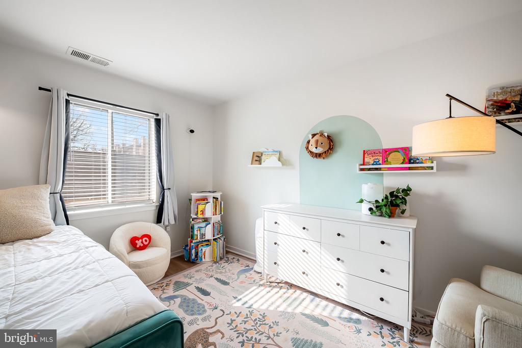 9-A W Lee St #R 56