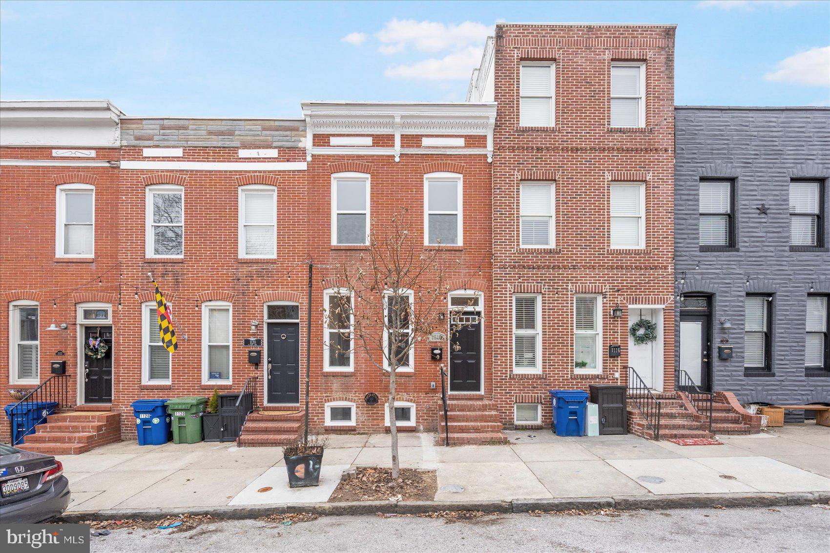 1118 S East Ave