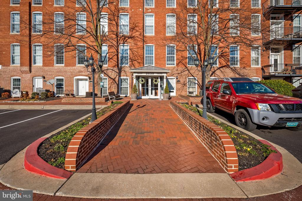 2639 Boston St #314