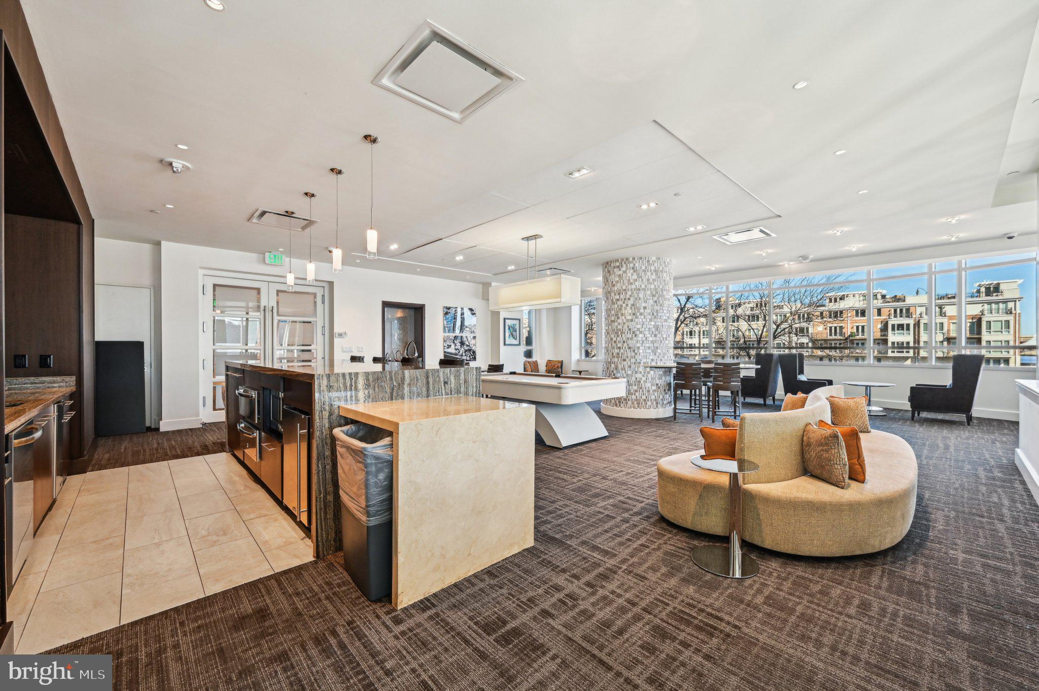 100 Harborview Dr #1301