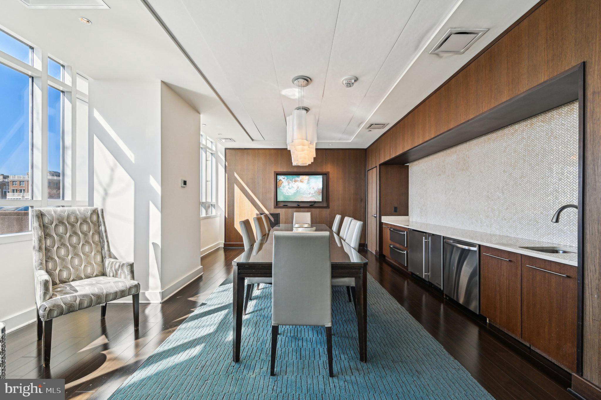 100 Harborview Dr #1301