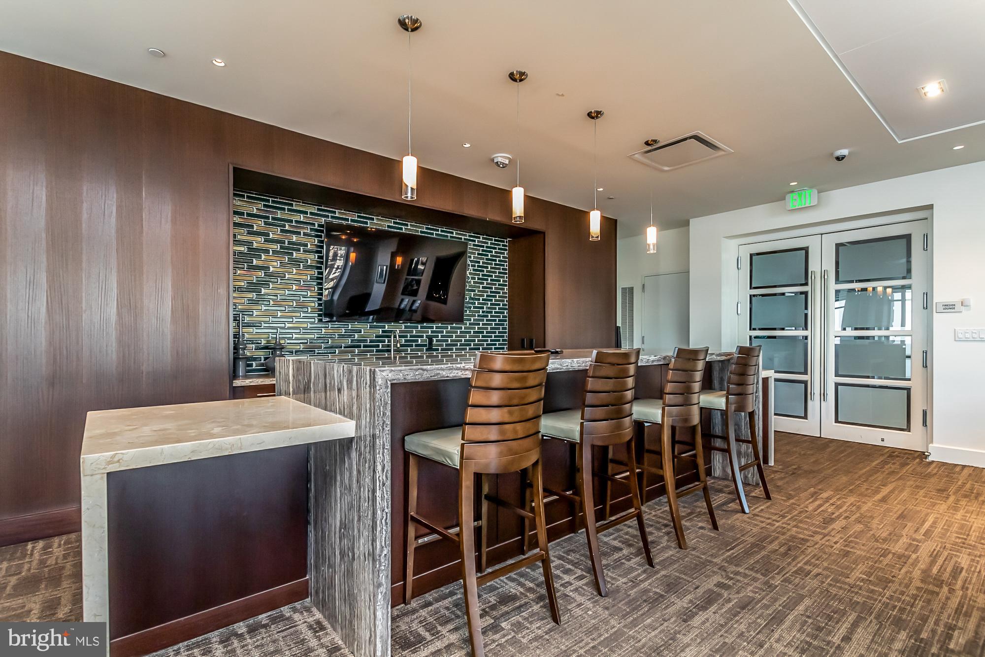 100 Harborview Dr #1301