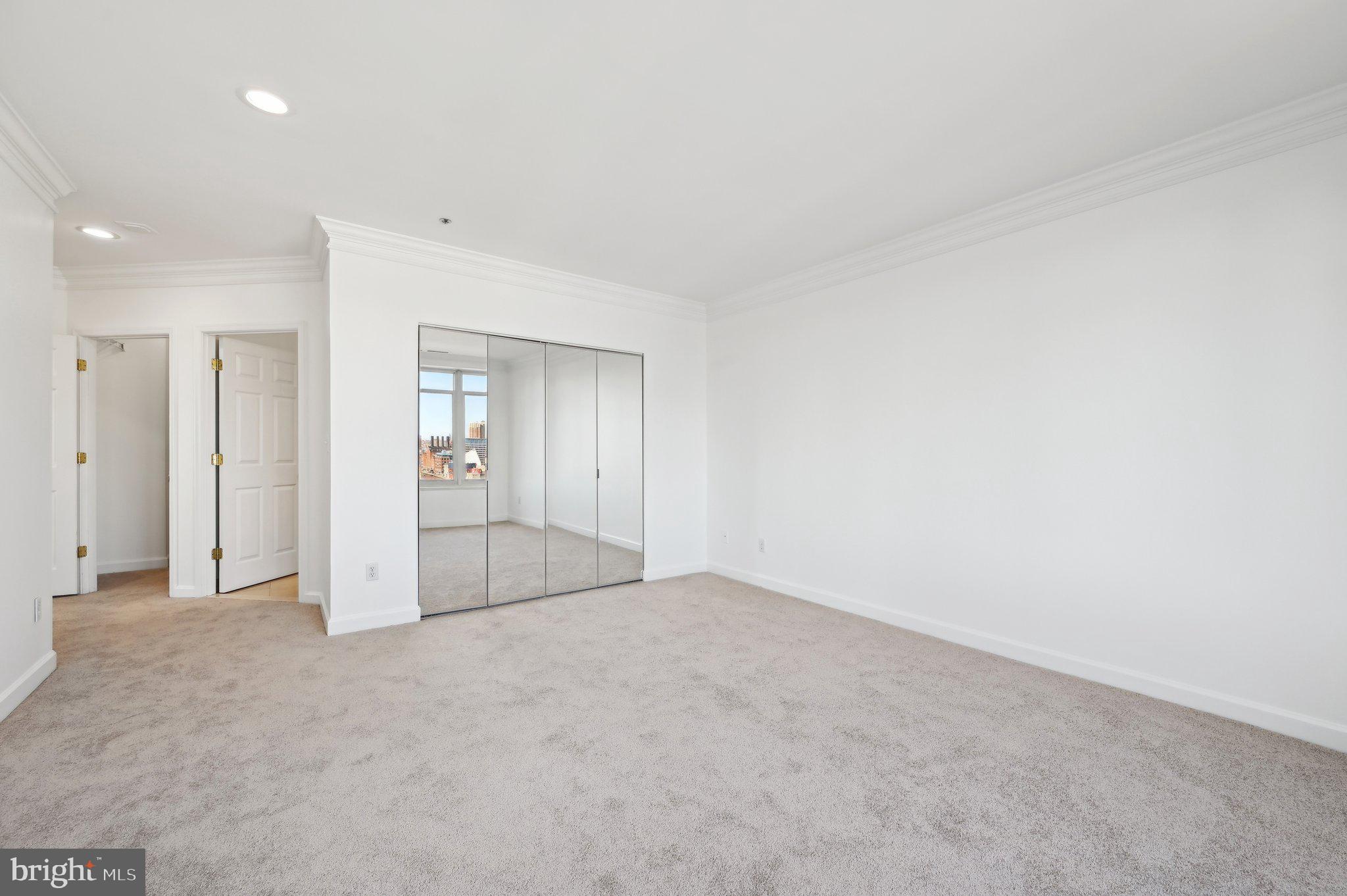 100 Harborview Dr #1301