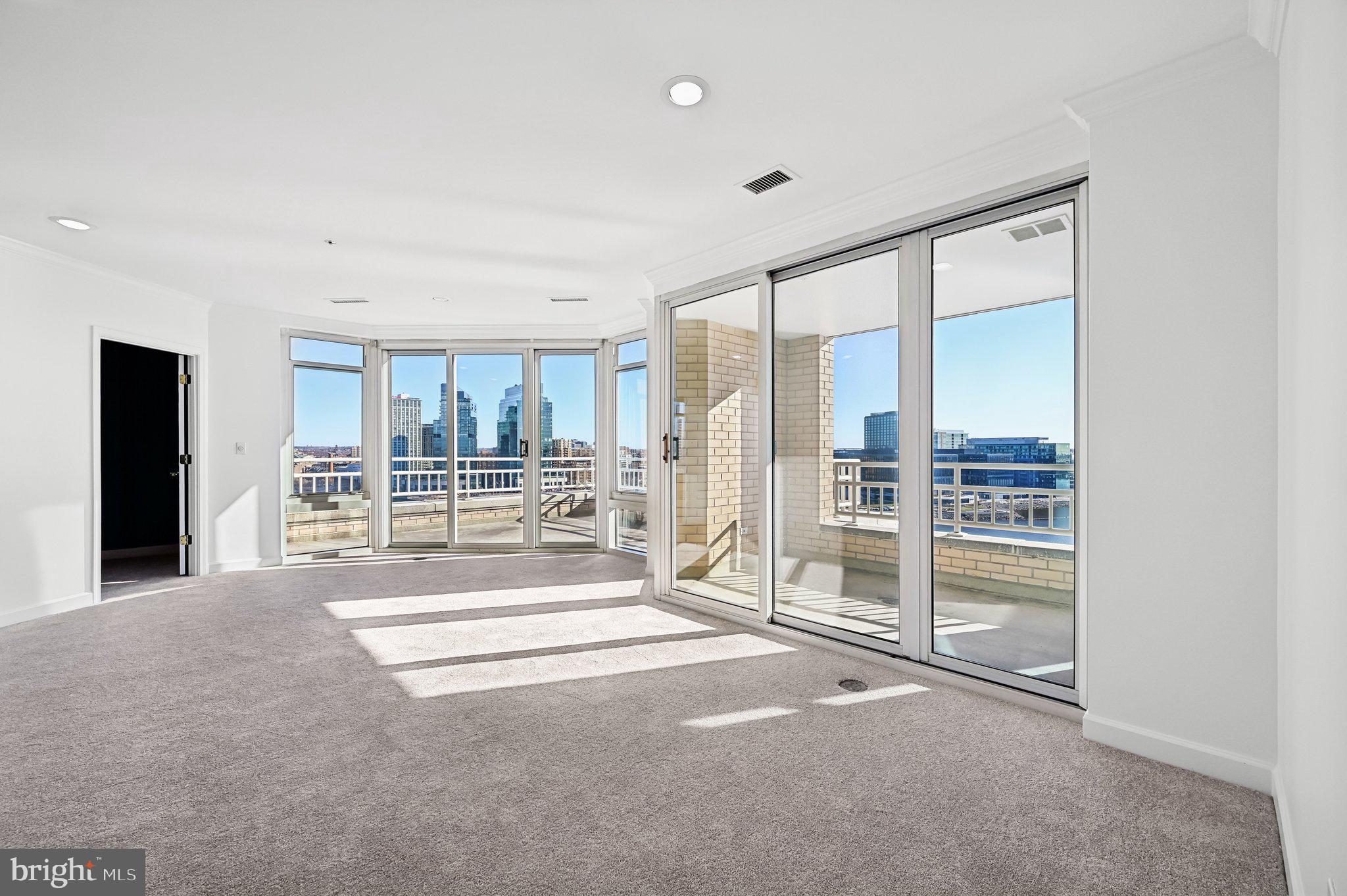 100 Harborview Dr #1301