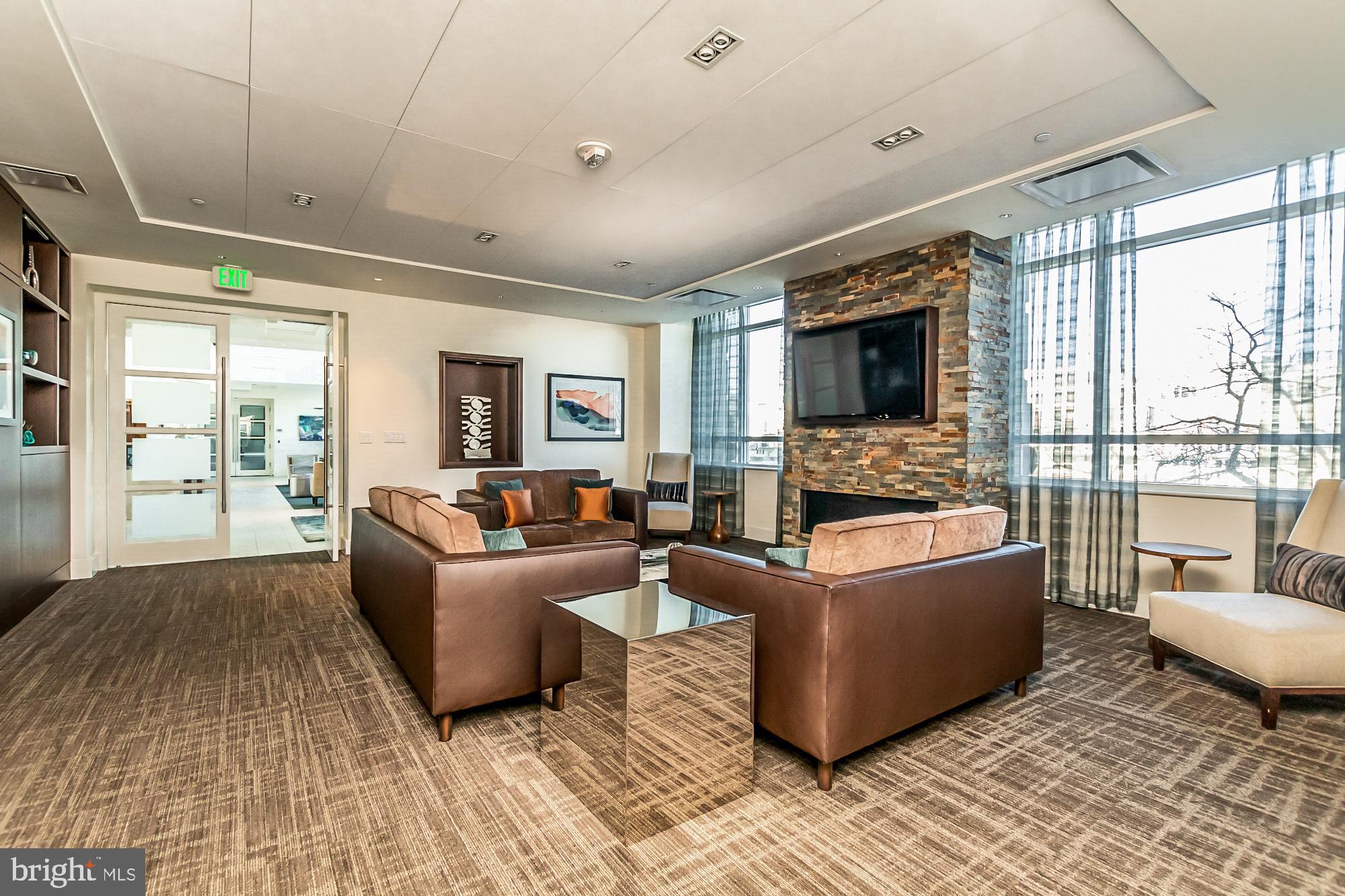 100 Harborview Dr #1301