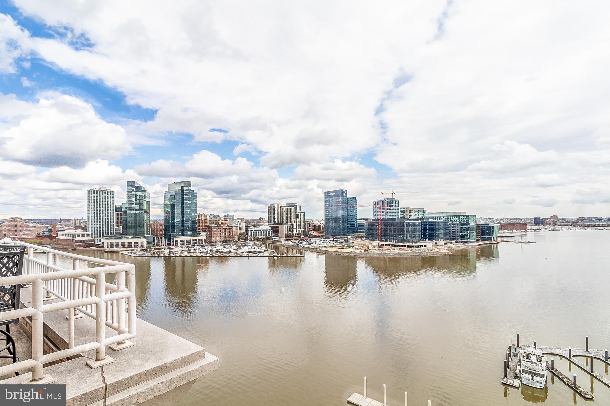 100 Harborview Dr #1301