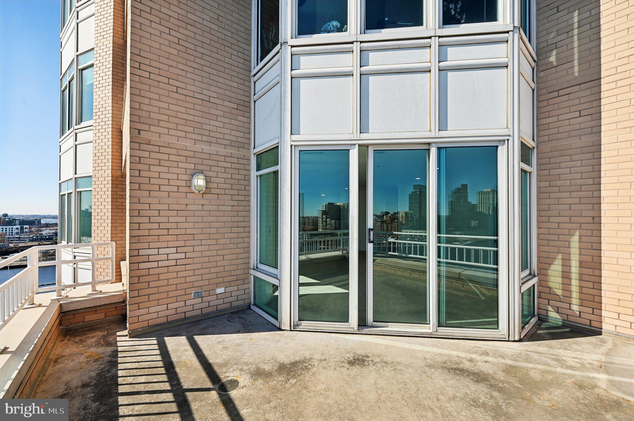 100 Harborview Dr #1301