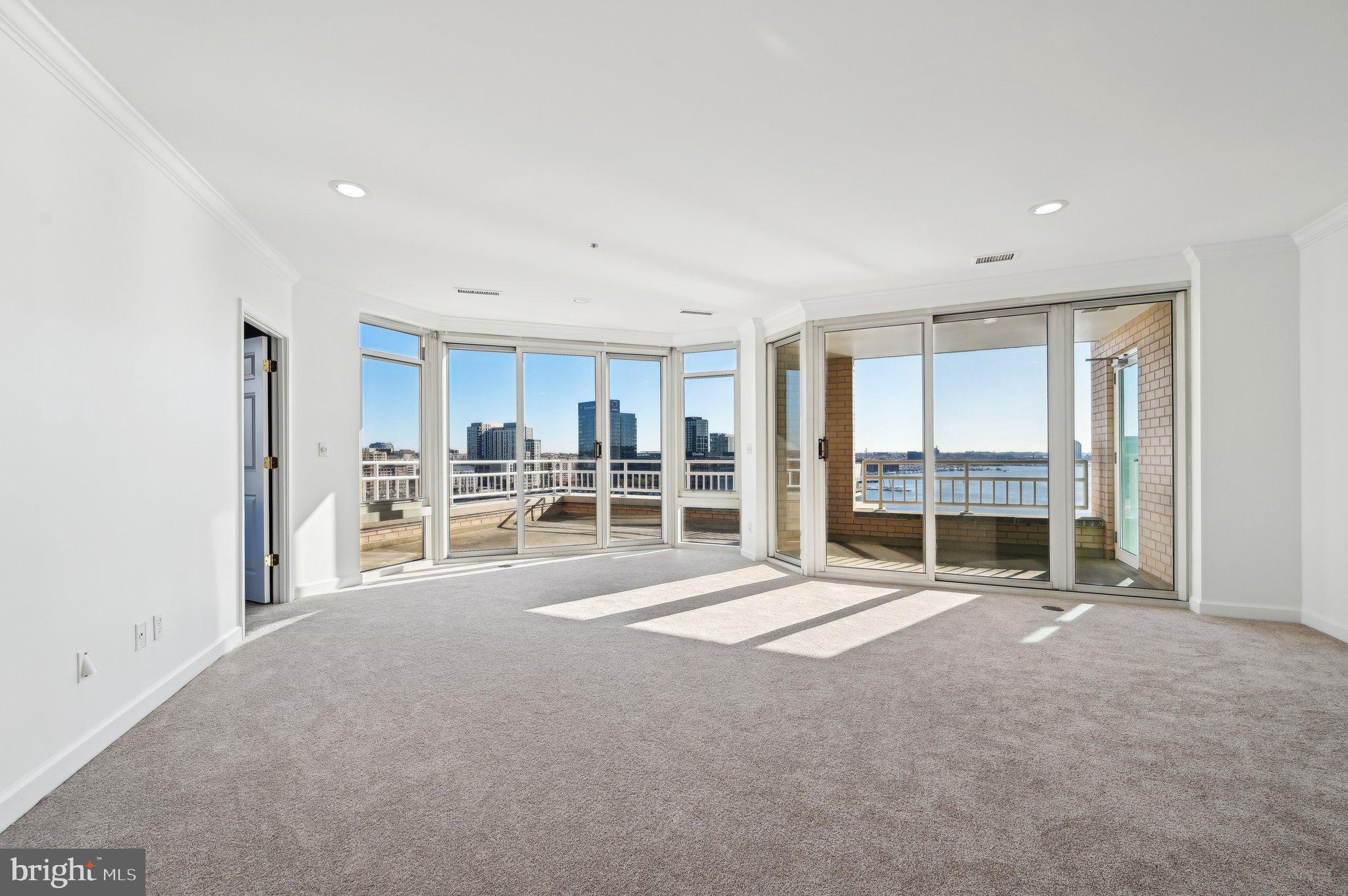 100 Harborview Dr #1301