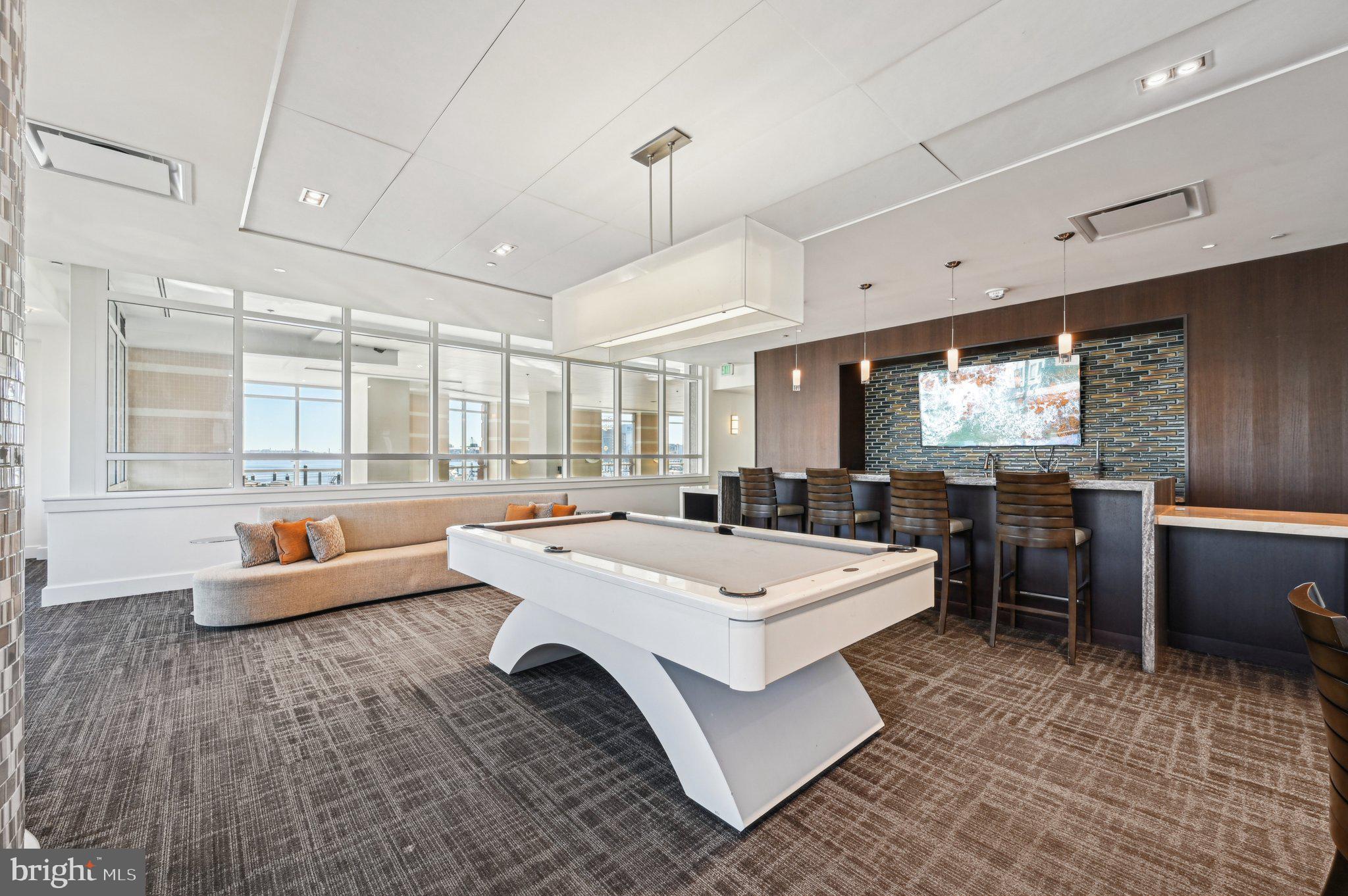 100 Harborview Dr #1301