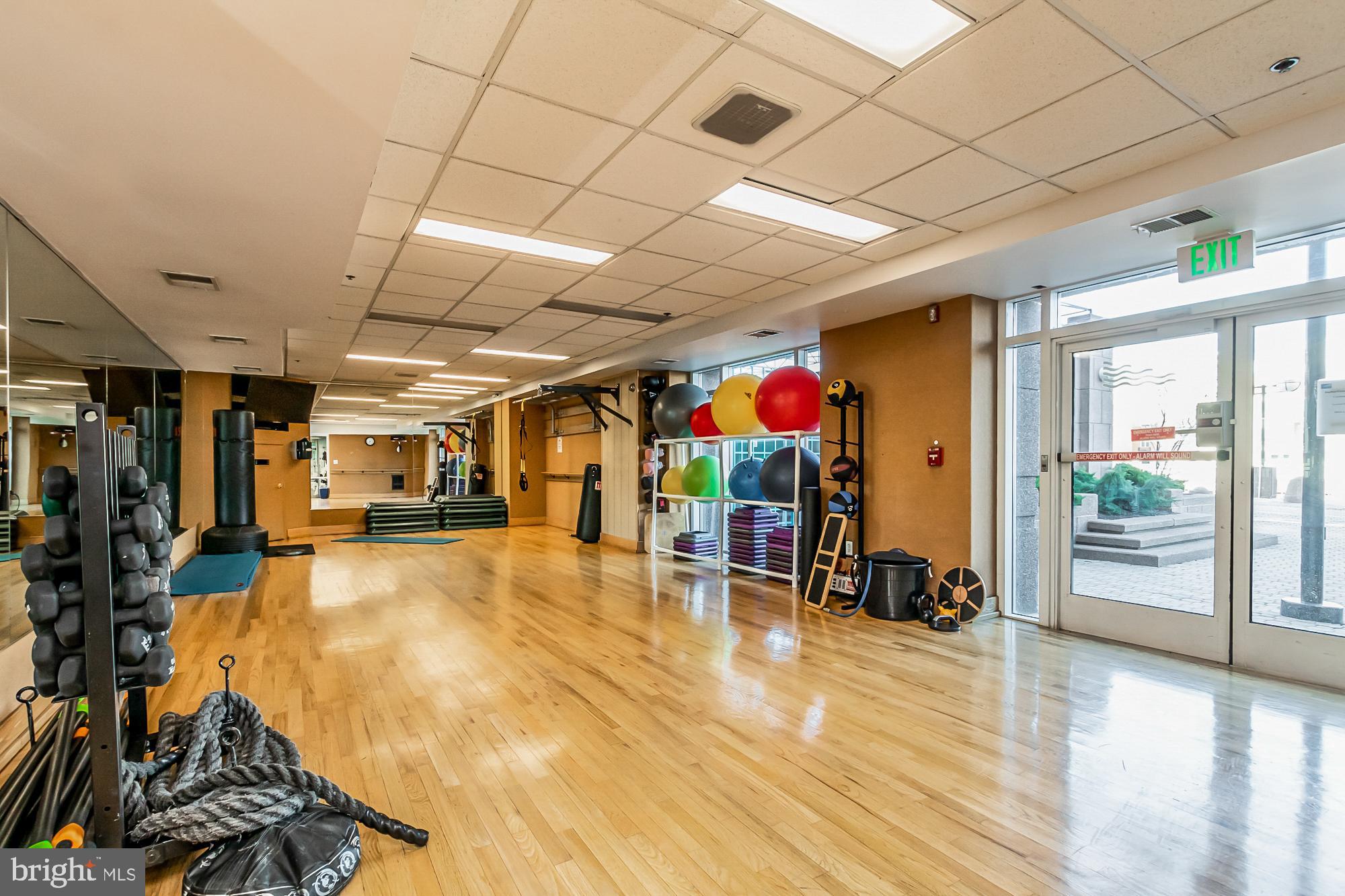 100 Harborview Dr #1301