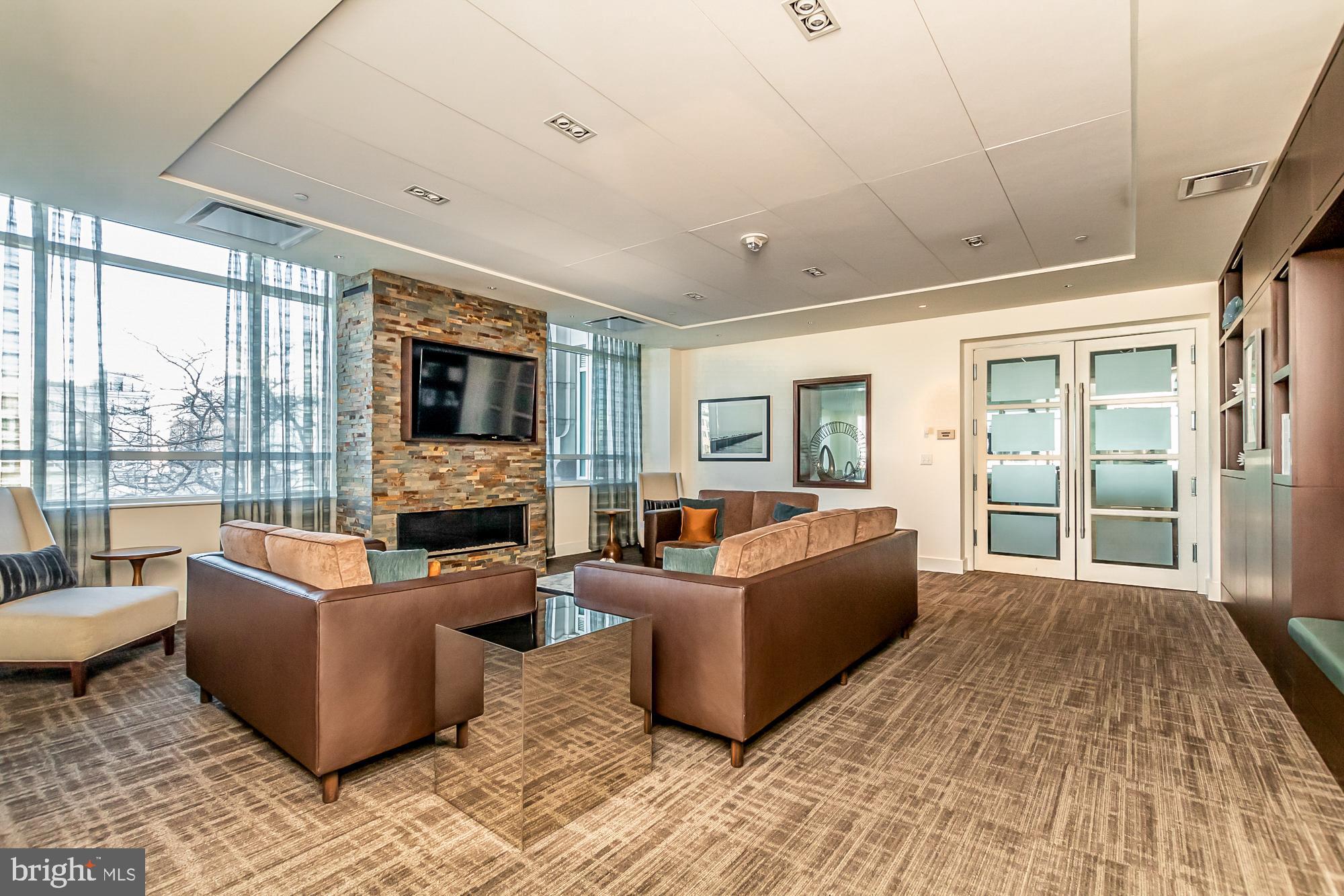 100 Harborview Dr #1301