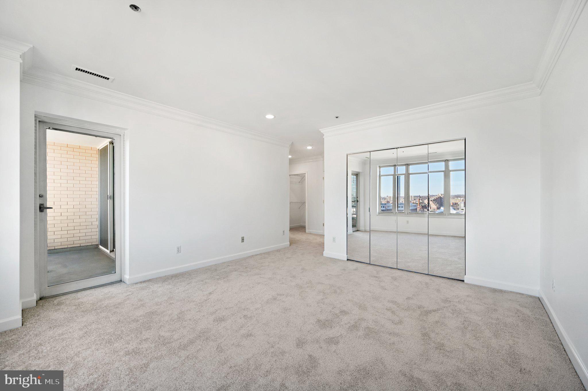 100 Harborview Dr #1301