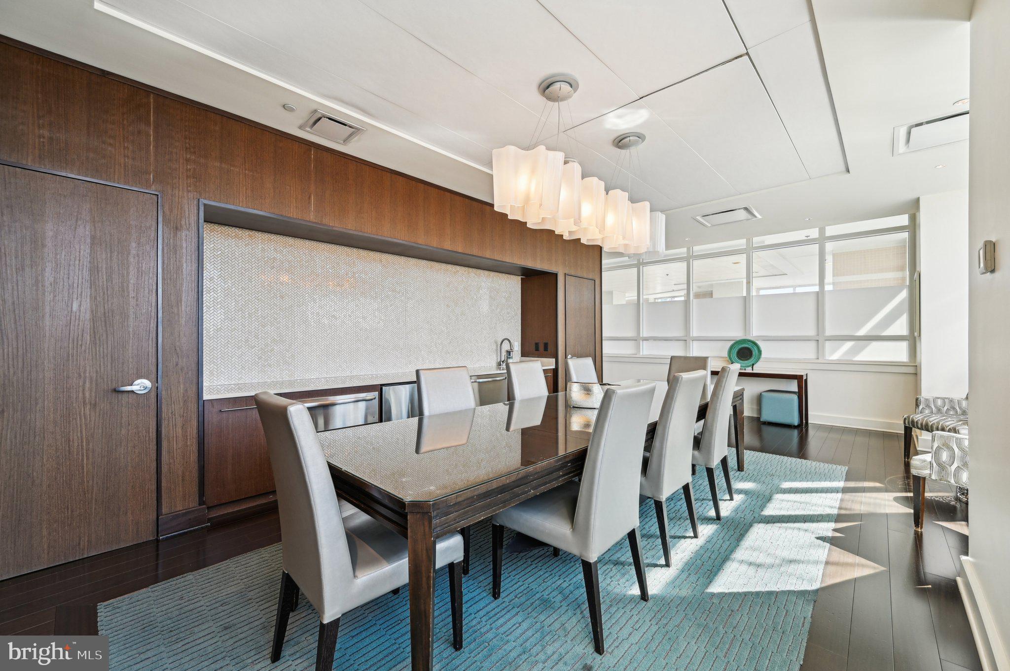 100 Harborview Dr #1301