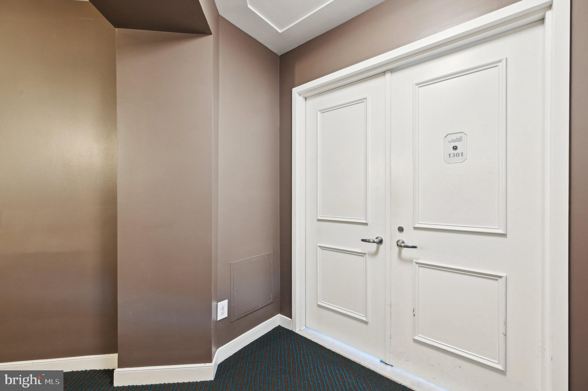 100 Harborview Dr #1301