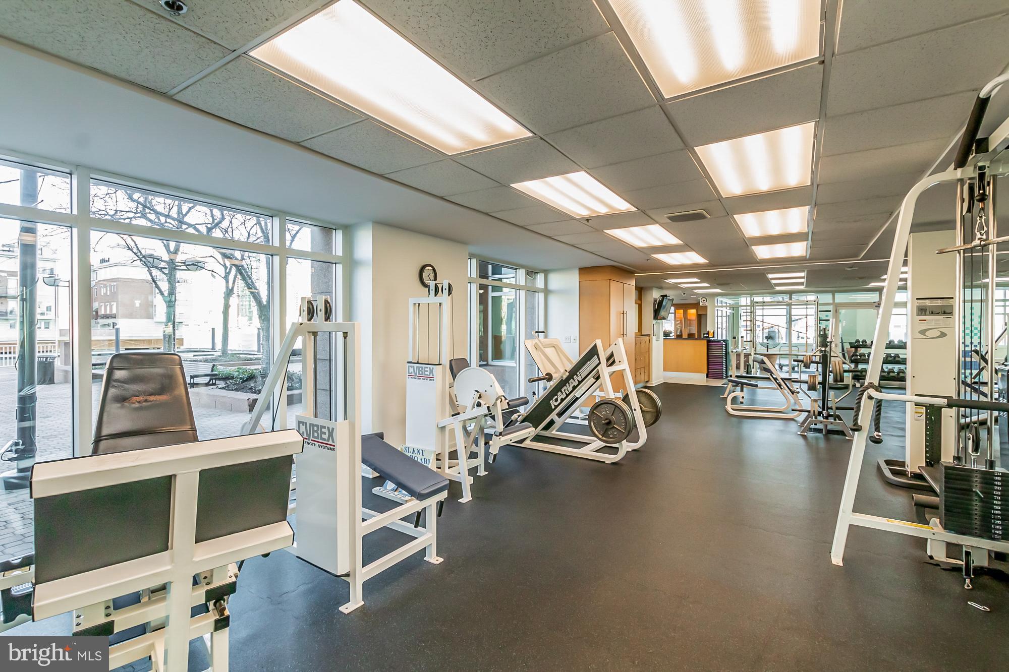 100 Harborview Dr #1301