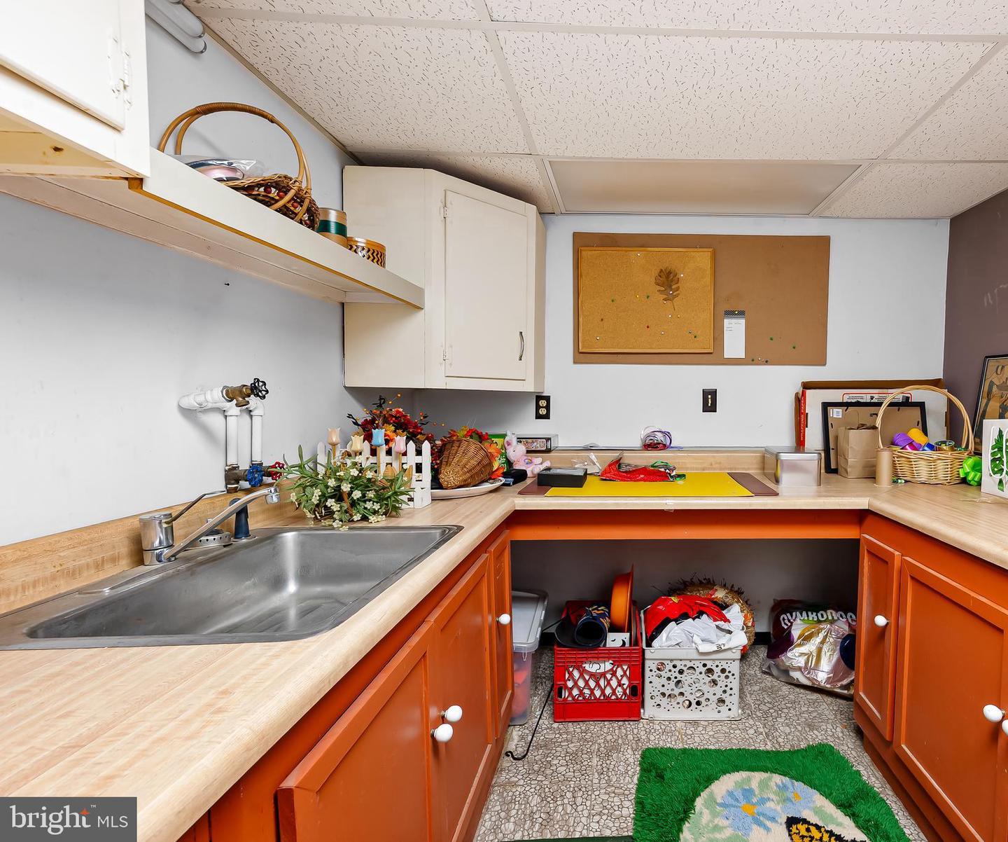 104 Overhill Rd