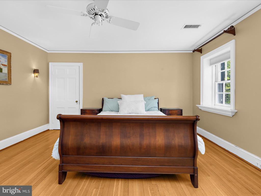 117 Taplow Rd