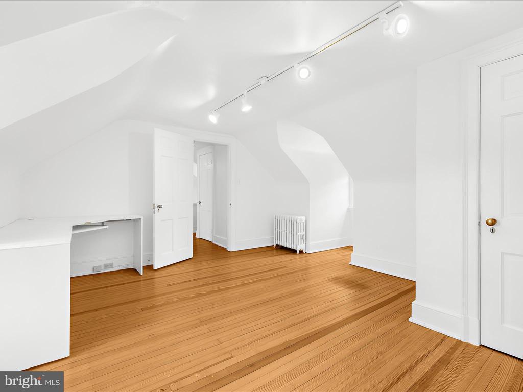 117 Taplow Rd