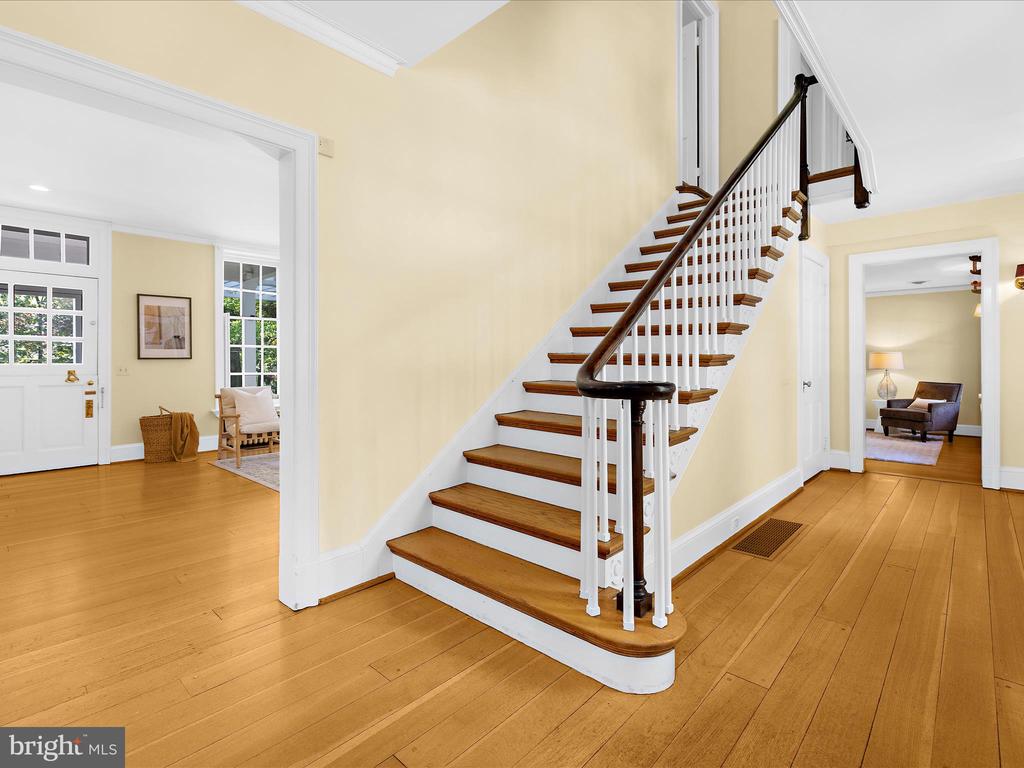117 Taplow Rd