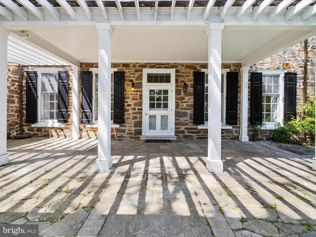 117 Taplow Rd