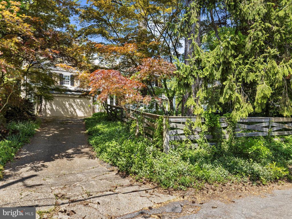 117 Taplow Rd
