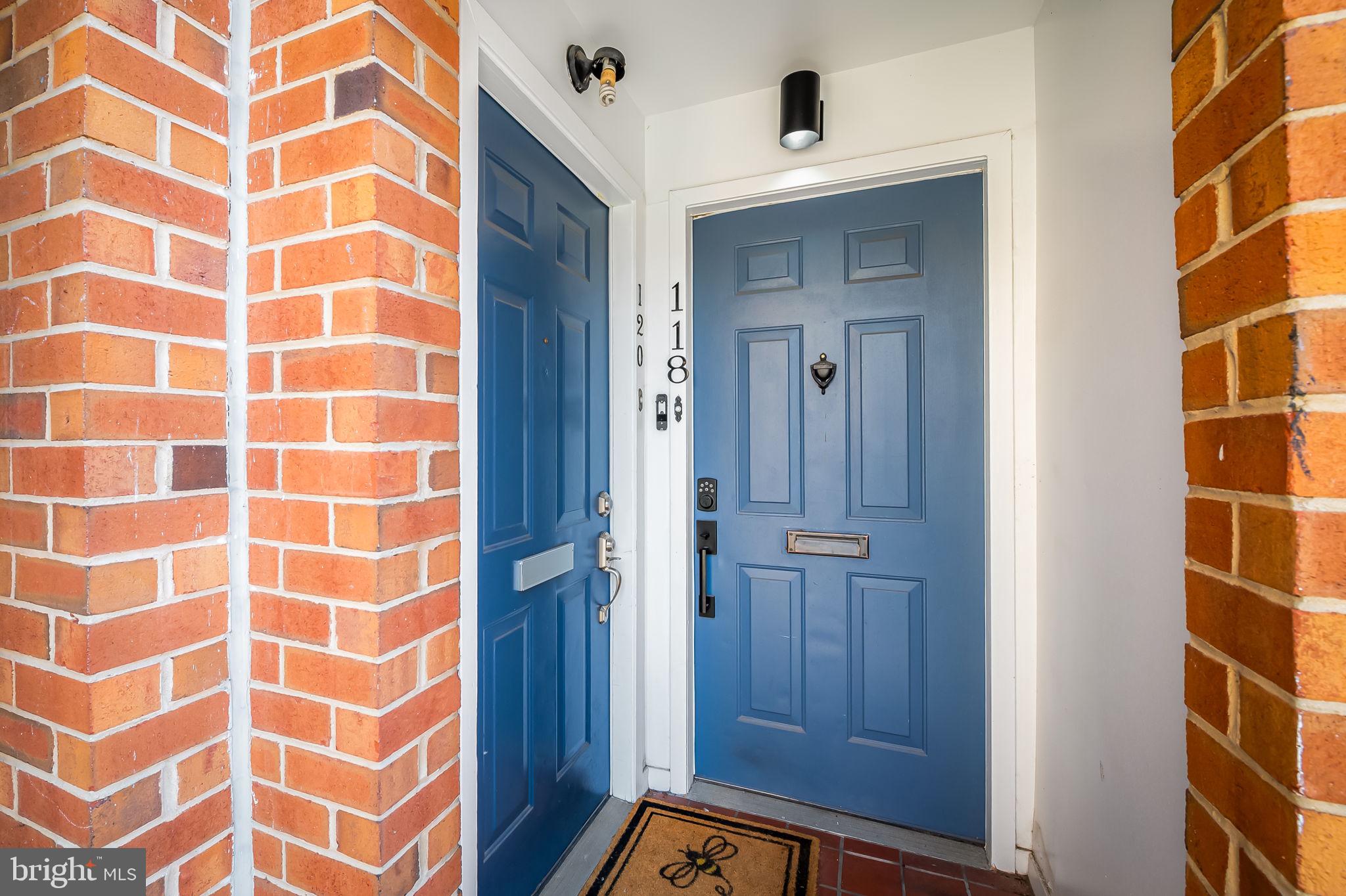 120 W Barre St #R 042