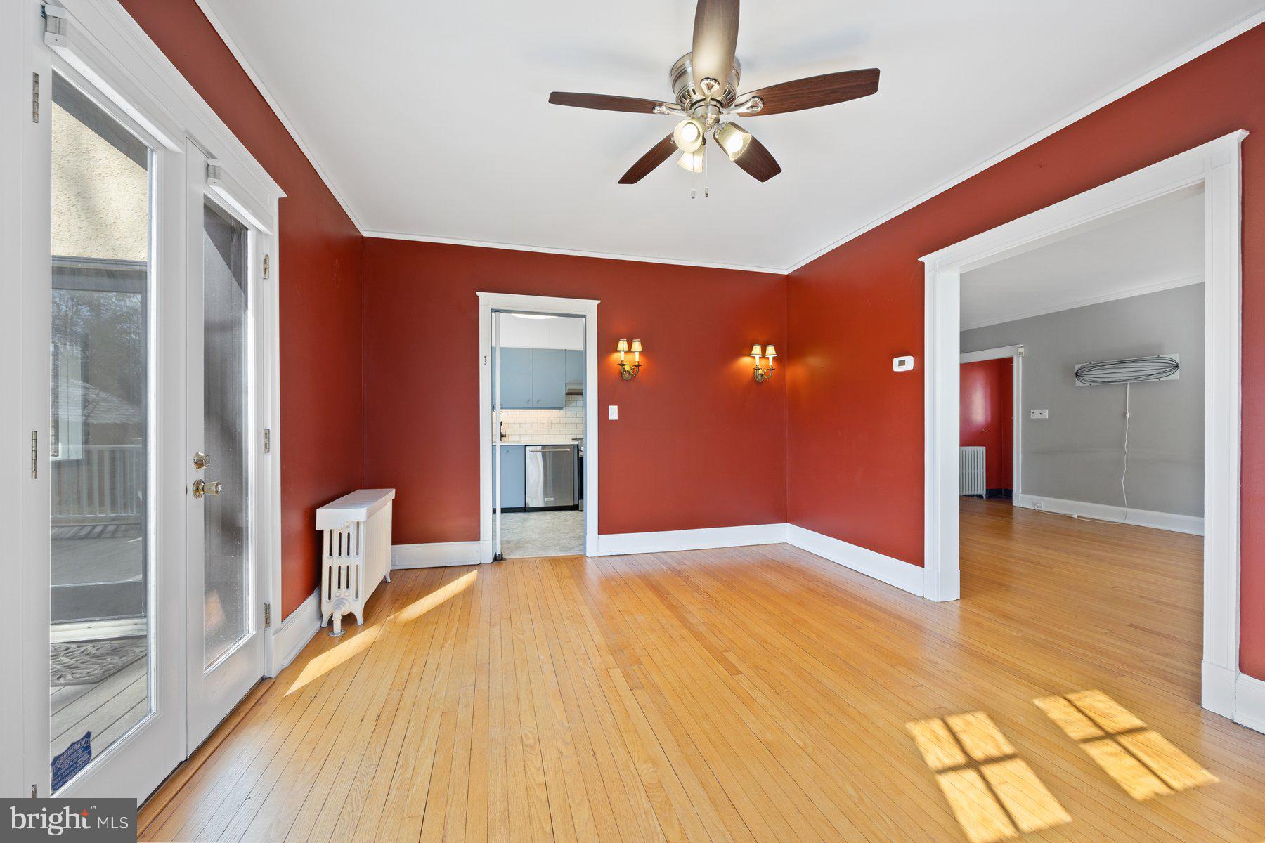 402 Woodlawn Rd