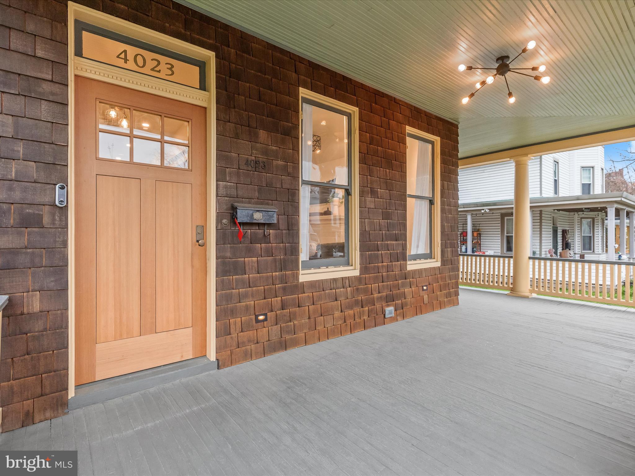 4023 Roland Ave