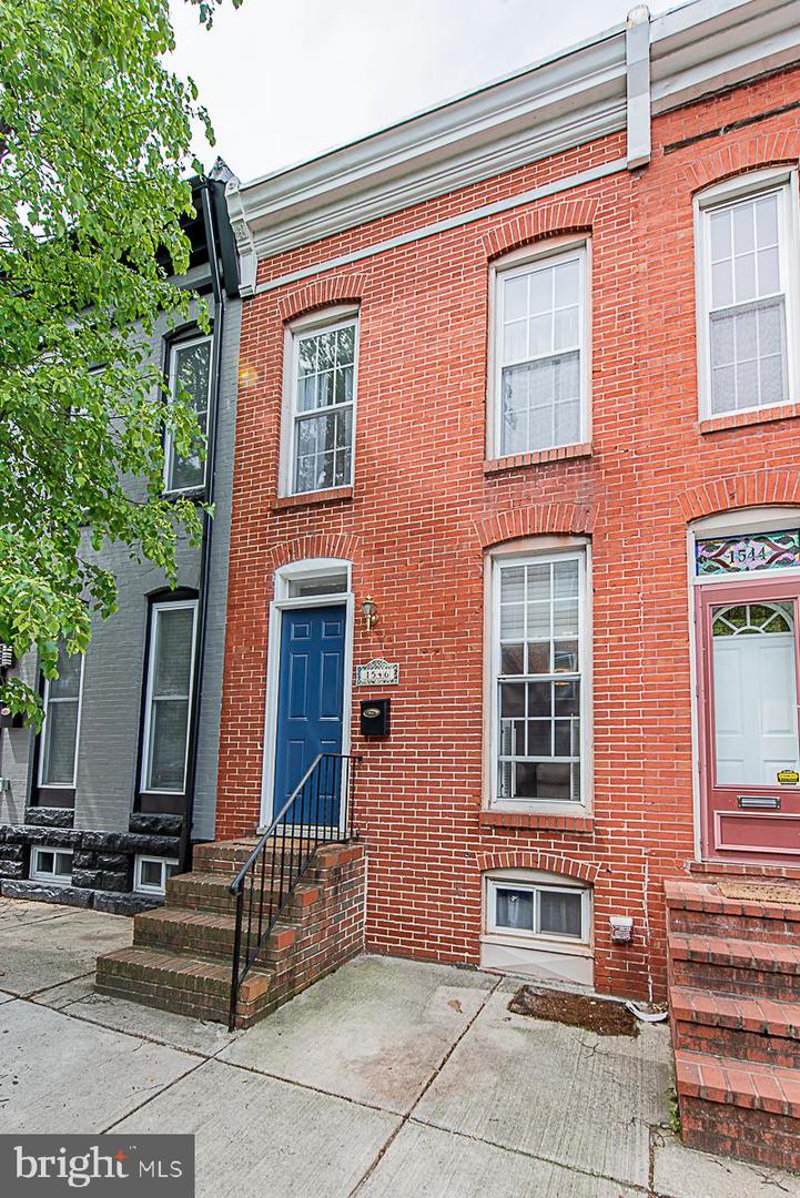 1546 William St