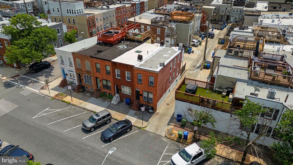 3101 Foster Ave