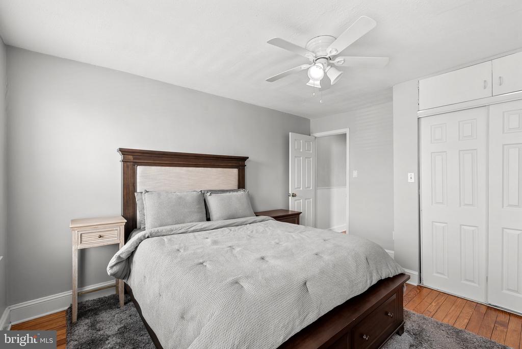 3101 Foster Ave