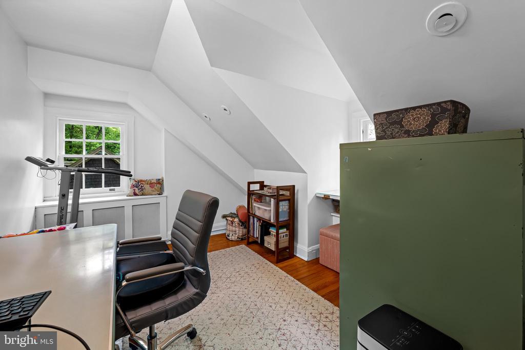 109 Deepdene Rd