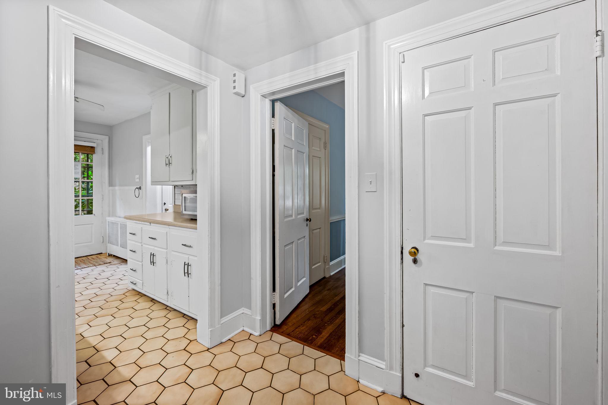 320 Tunbridge Rd