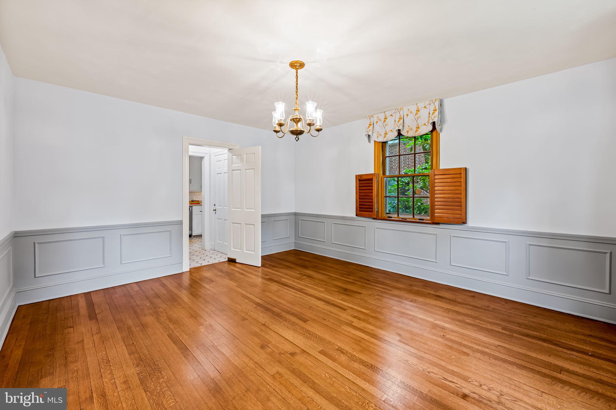 320 Tunbridge Rd