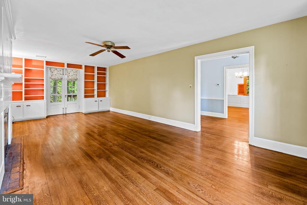 320 Tunbridge Rd