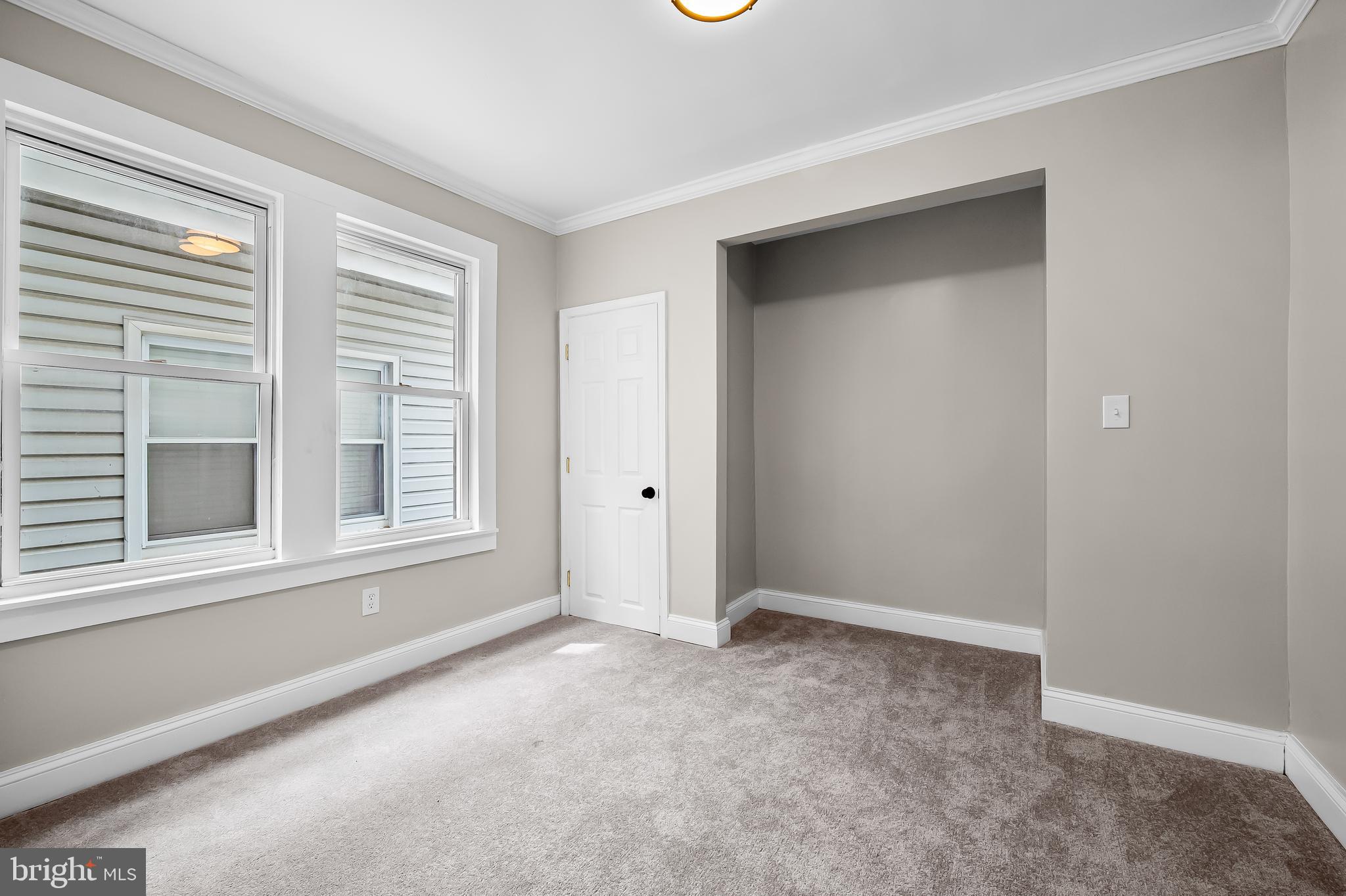 1402 W Old Cold Spring Ln