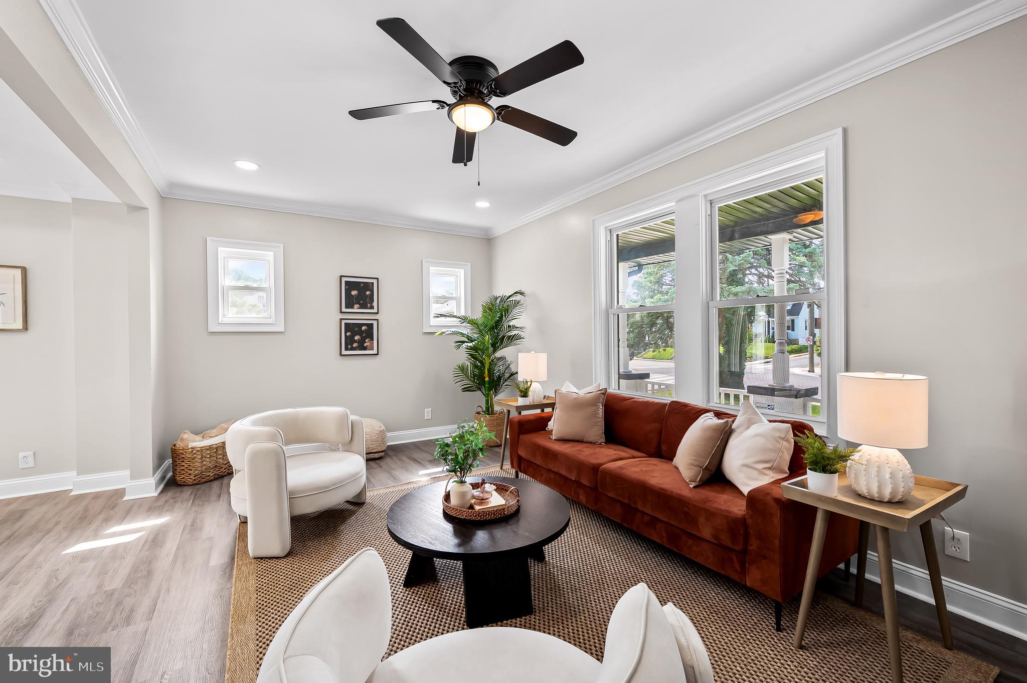 1402 W Old Cold Spring Ln