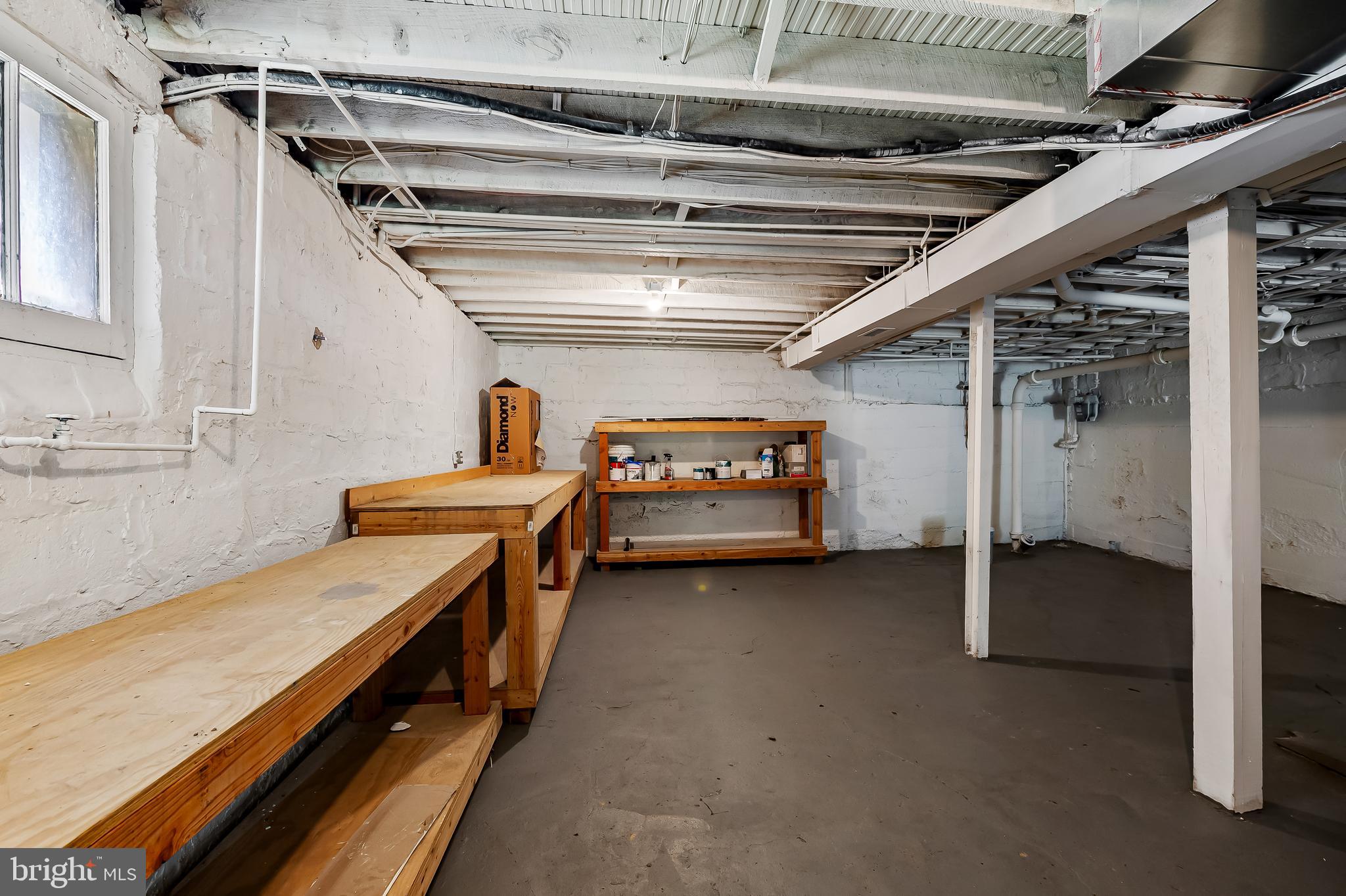 1402 W Old Cold Spring Ln