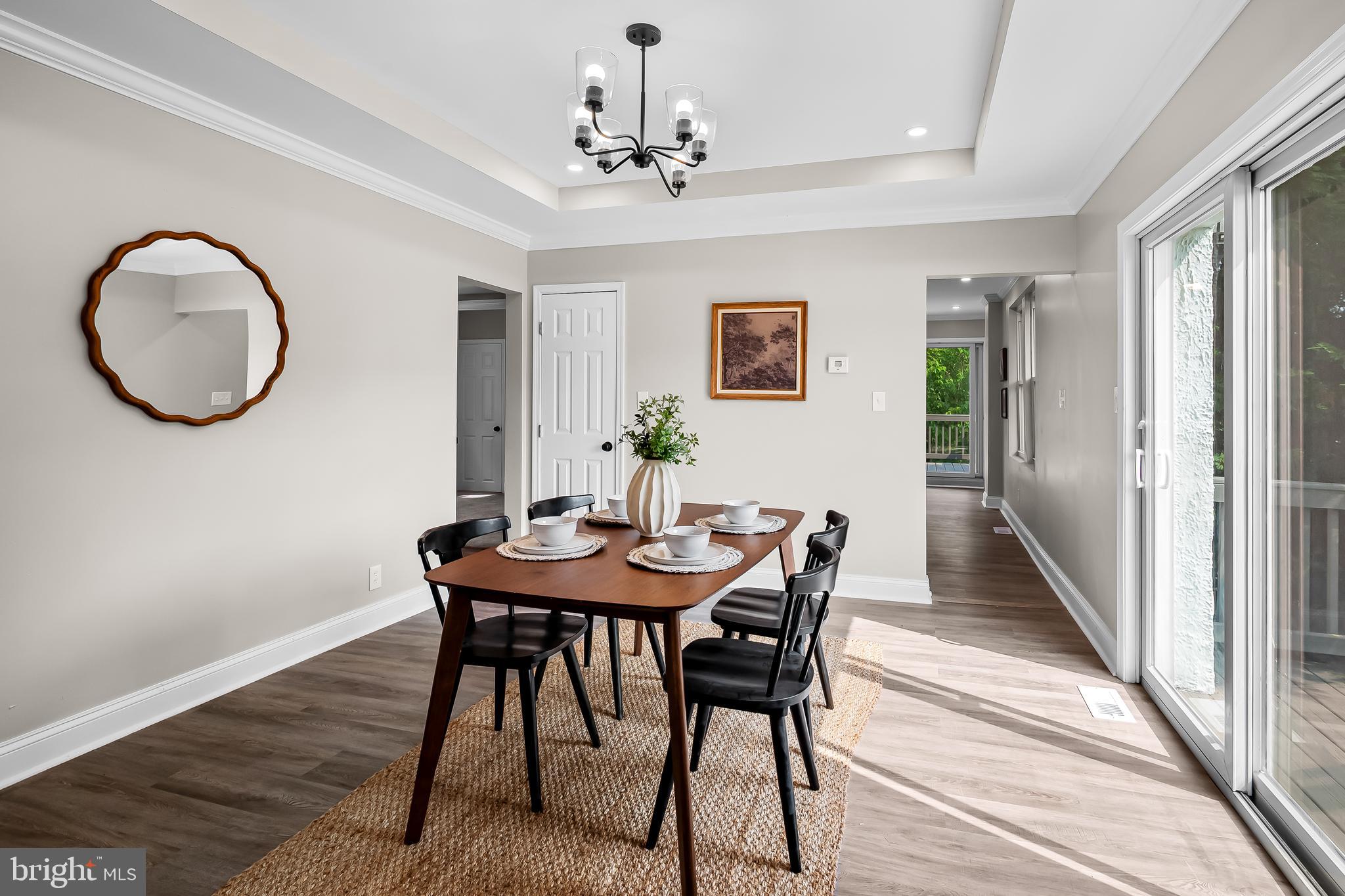 1402 W Old Cold Spring Ln