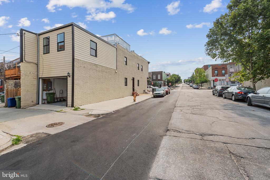 148 S East Ave
