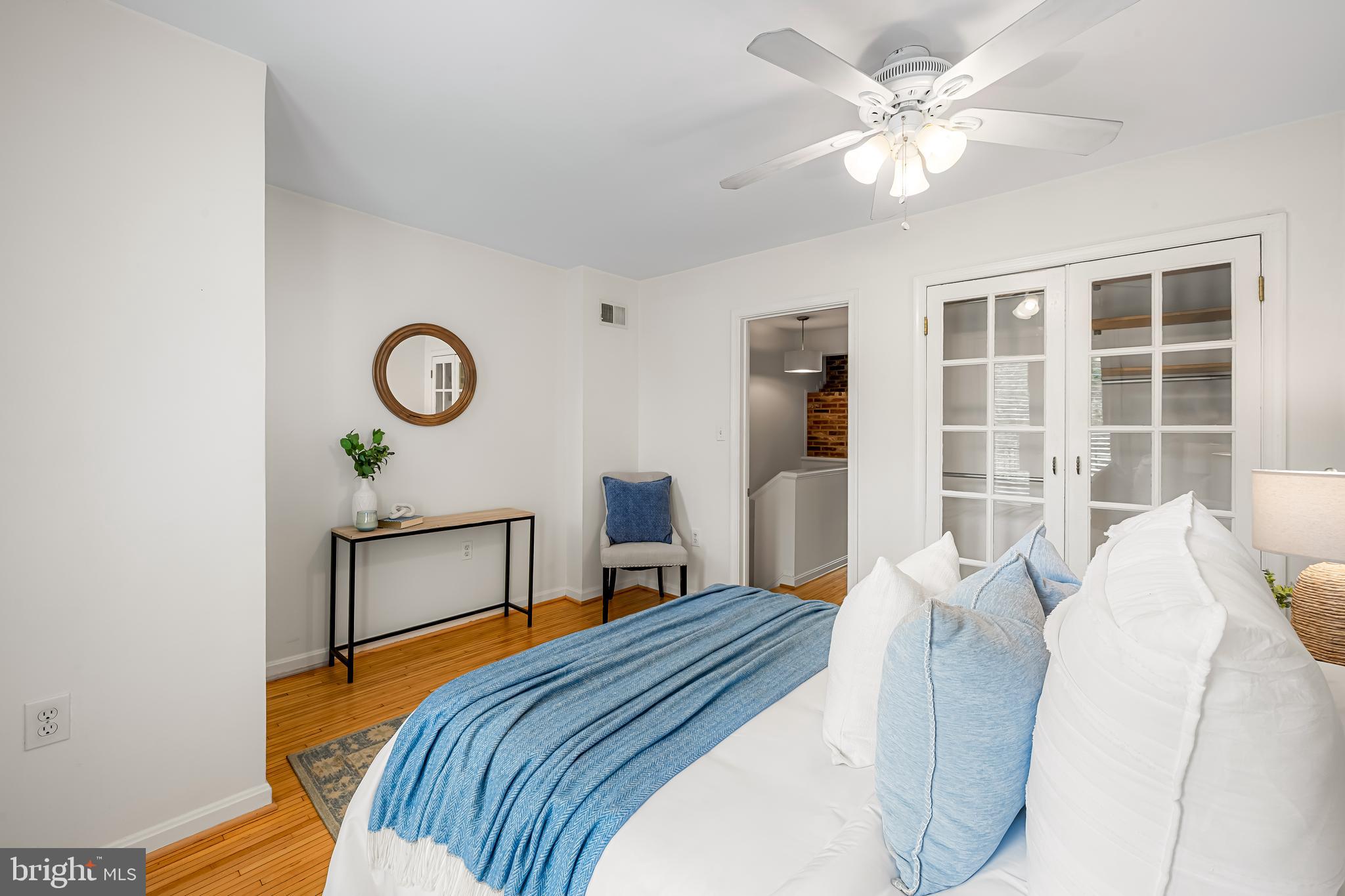 120 W Montgomery St