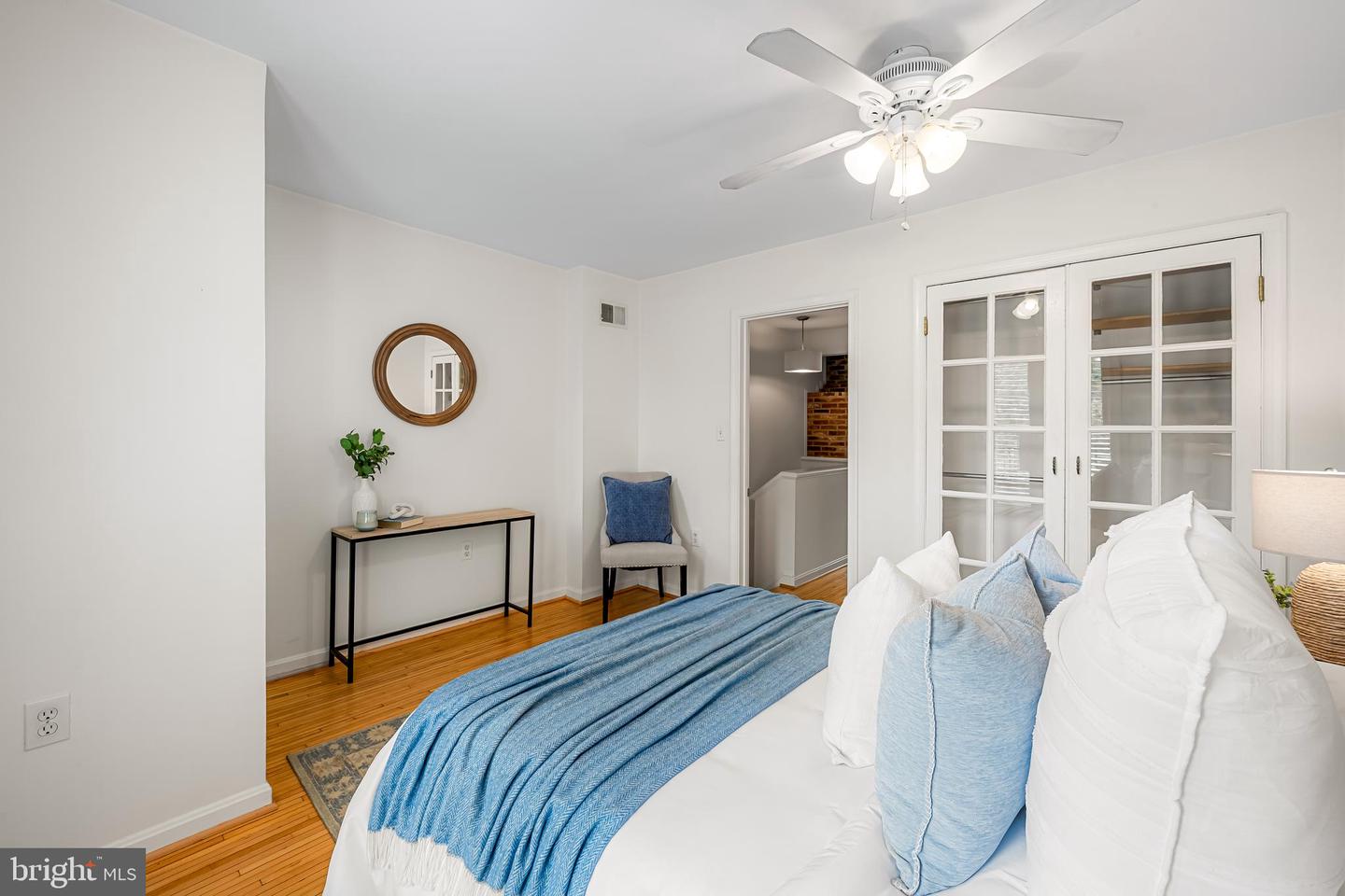 120 W Montgomery St