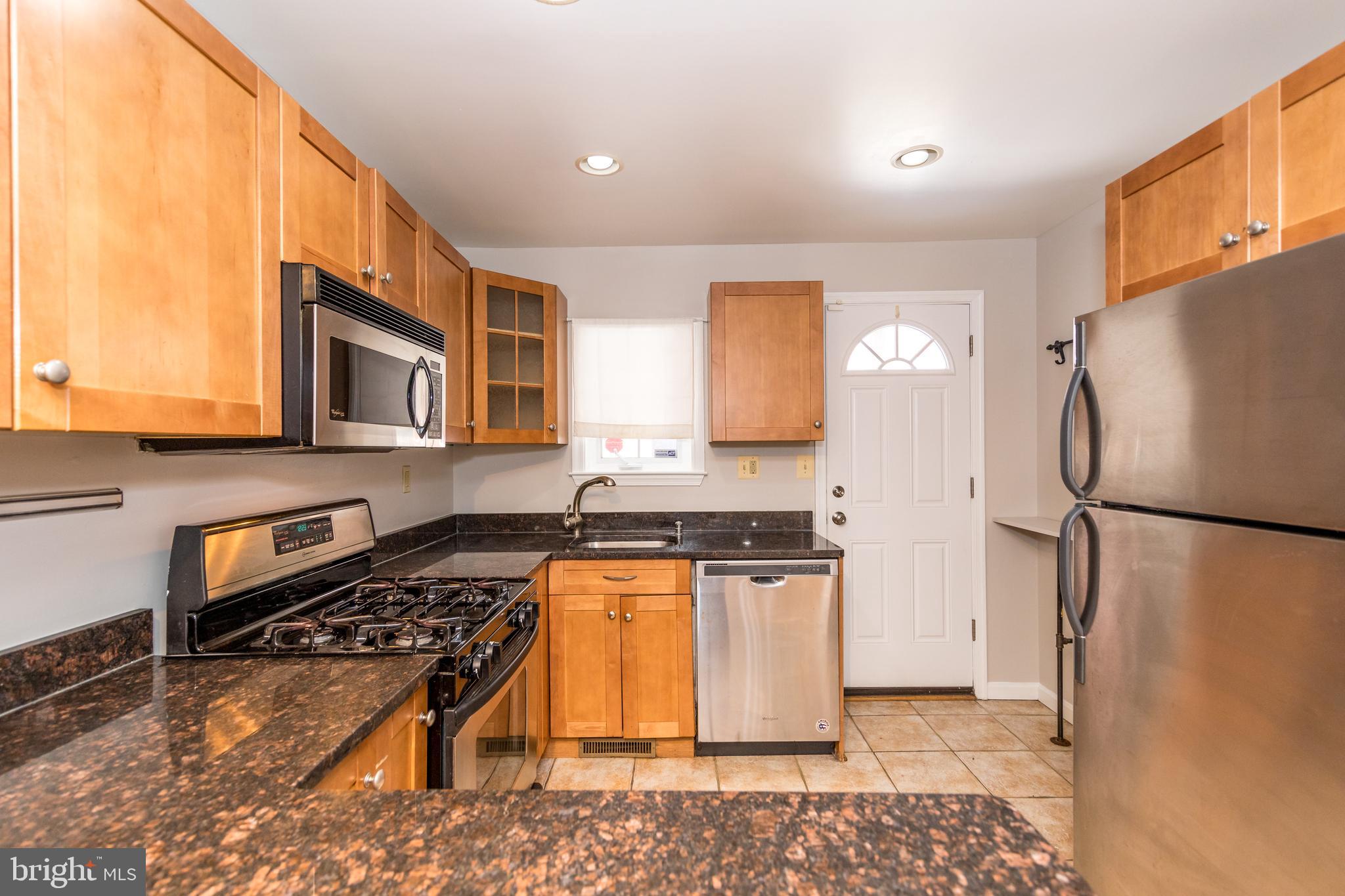 928 S BOULDIN STREET