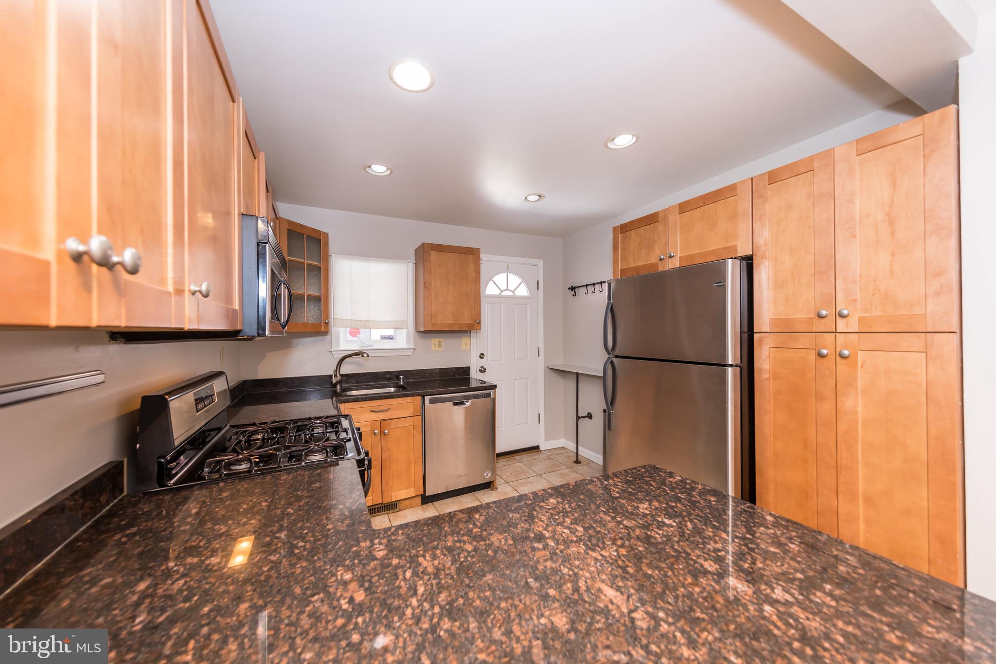 928 S BOULDIN STREET