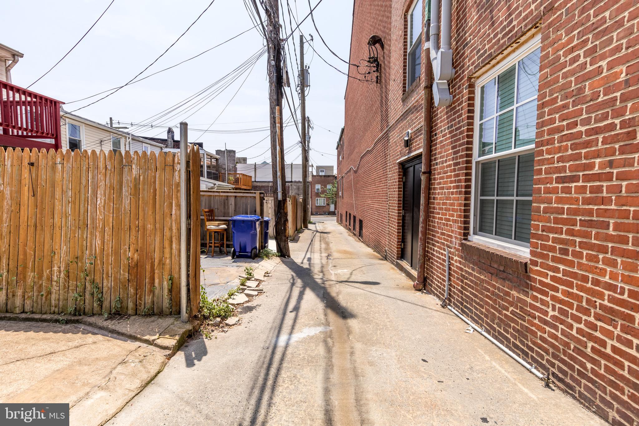 928 S BOULDIN STREET