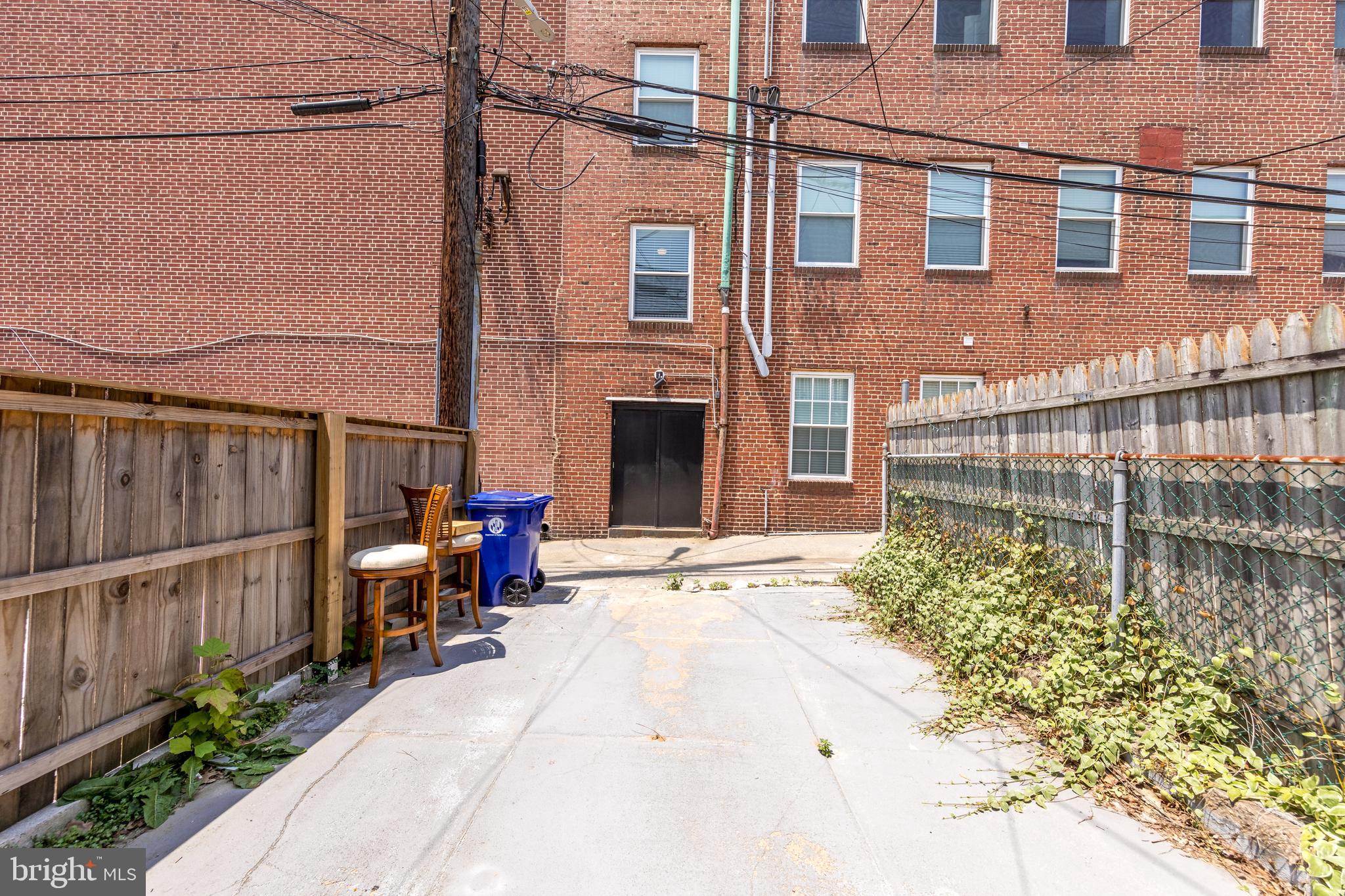 928 S BOULDIN STREET